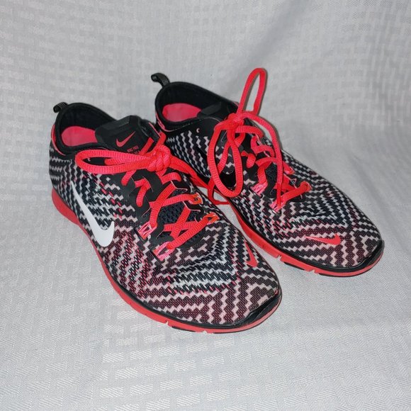 Nike Shoes - Nike Womens Free 5.0 TR Fit 4 Print Cross Training